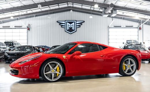 2010 Ferrari 458 Italia Coupe