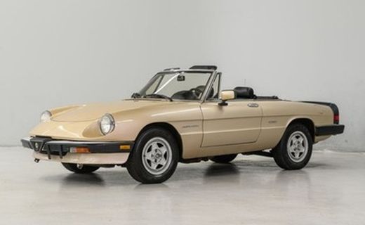 1986 Alfa Romeo Spider Veloce