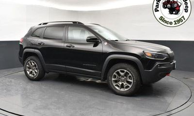 2022 Jeep Cherokee Trailhawk
