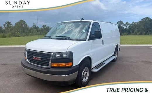 2025 GMC Savana 2500