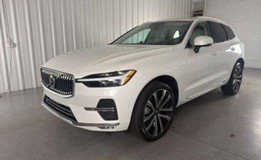 2024 Volvo XC60 Ultimate Dark