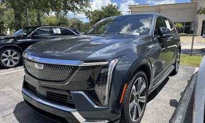 2025 Cadillac Escalade IQ