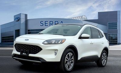 2020 Ford Escape SEL