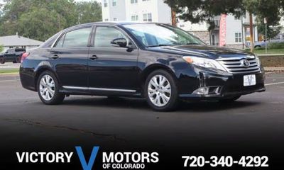 2012 Toyota Avalon Base
