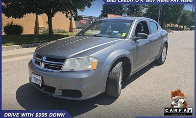 2012 Dodge Avenger SE