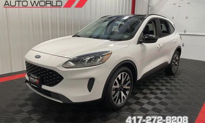 2020 Ford Escape SE Fhev