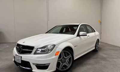 2014 Mercedes-Benz C-Class C63 AMG