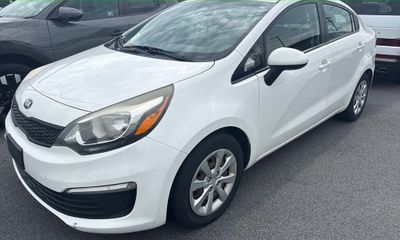 2016 Kia RIO