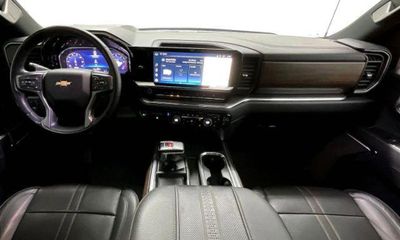 2023 Chevrolet Silverado High Country