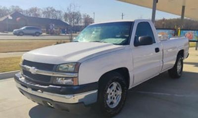 2002 Chevrolet Silverado LS