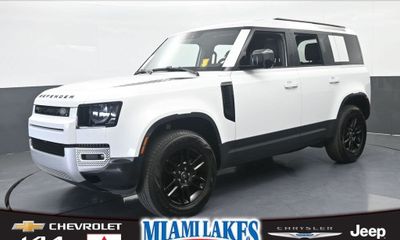 2025 Land Rover Defender 110 S