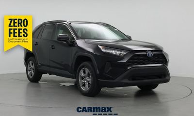 2022 Toyota RAV4 LE