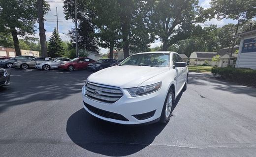 2015 Ford Taurus SE