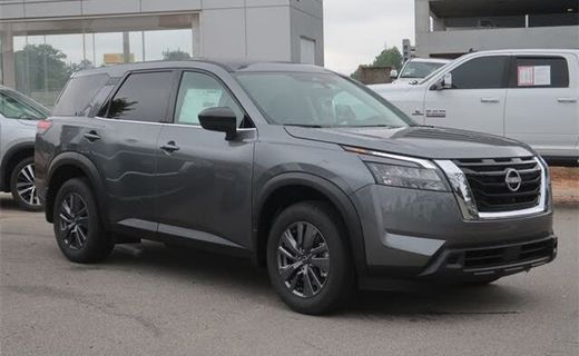 2023 Nissan Pathfinder S