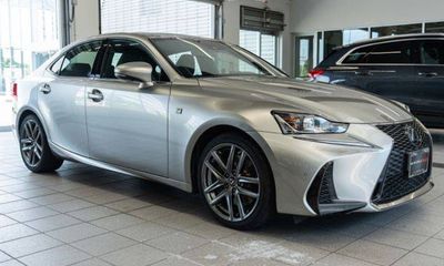 2019 Lexus IS 350