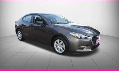 2018 Mazda MAZDA3 Sport