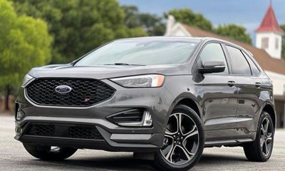 2020 Ford Edge ST