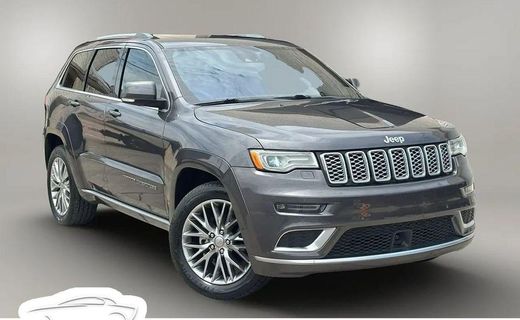 2018 Jeep Grand Cherokee Summit