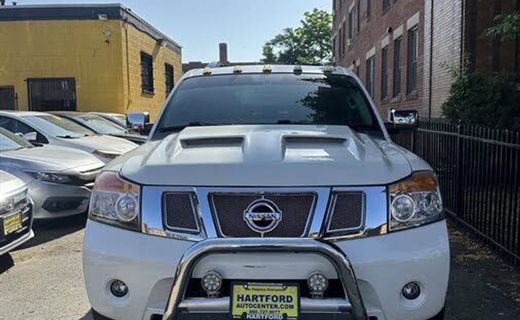 2015 Nissan Armada SV