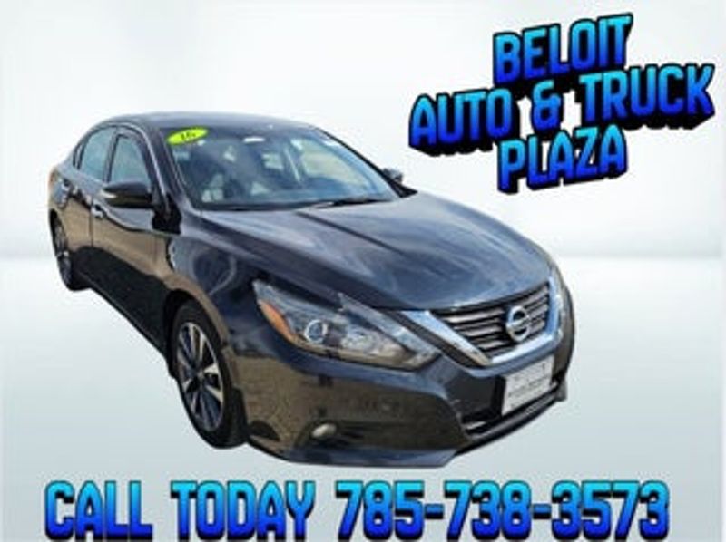 2016 Nissan Altima — a typically priced live listing