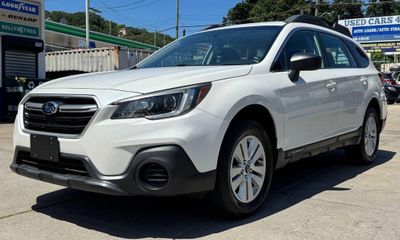 2018 Subaru Outback Base
