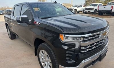 2024 Chevrolet Silverado LTZ