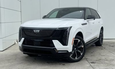 2025 Cadillac Escalade IQ