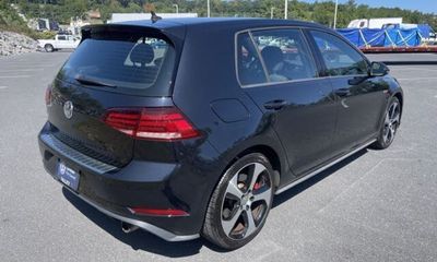 2019 Volkswagen Golf GTI S Rabbit Edition