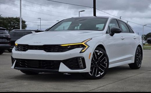 2025 Kia K5 GT