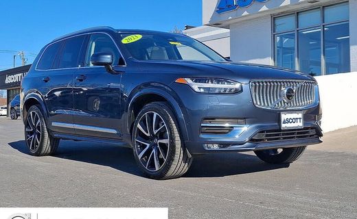 2023 Volvo XC90 Plus Bright
