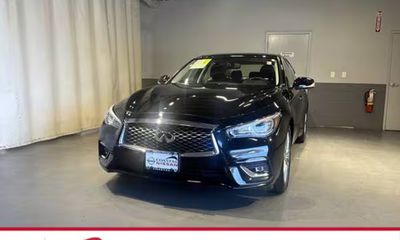 2021 Infiniti Q50 Luxe