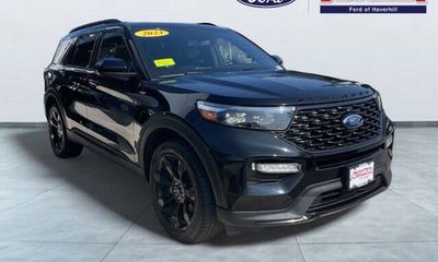 2023 Ford Explorer ST Line