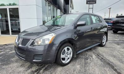 2009 Pontiac Vibe Base