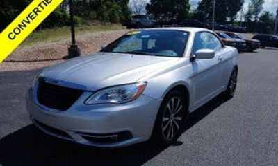 2012 Chrysler 200 LX