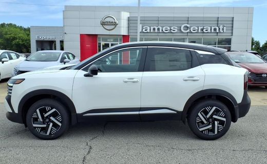 2026 Nissan Kicks MPV SV