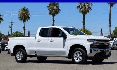 2020 Chevrolet Silverado LT