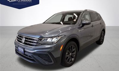 2023 Volkswagen Tiguan 4MOTION SE