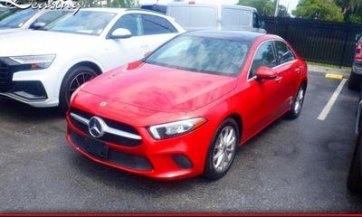 2022 Mercedes-Benz A-Class A220 4M