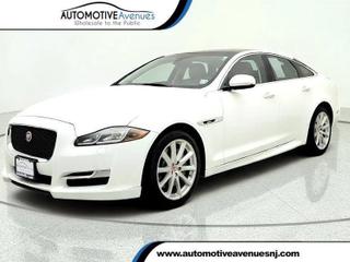 2016 Jaguar XJ