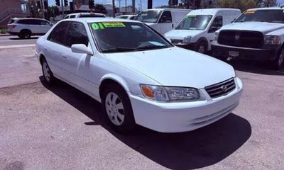2001 Toyota Camry CE