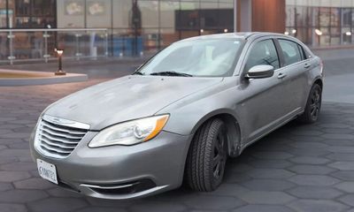 2013 Chrysler 200 LX
