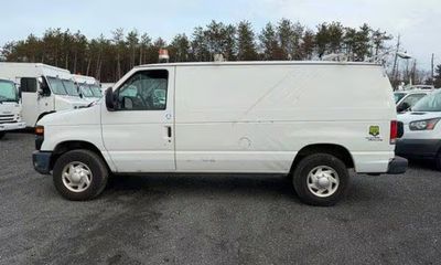 2014 Ford E-Series E 350 Super