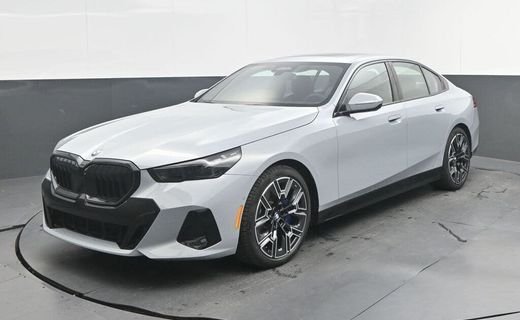 2027 BMW 540I