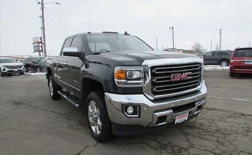 2017 GMC Sierra SLT