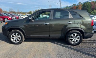 2011 Kia Sorento GL