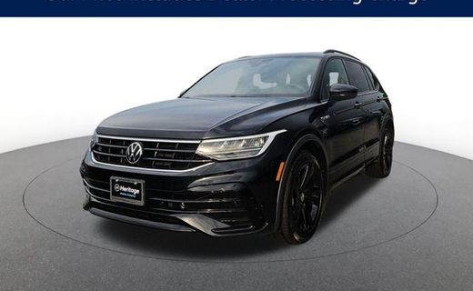 2023 Volkswagen Tiguan 4MOTION SE Black