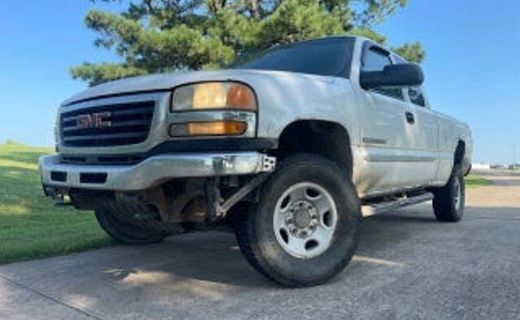 2004 GMC Sierra SLE