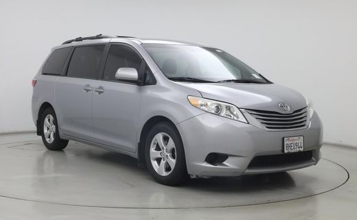 2015 Toyota Sienna LE