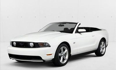 2011 Ford Mustang V6 Convertible