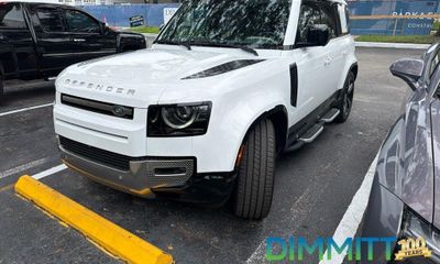 2023 Land Rover Defender 110 SE
